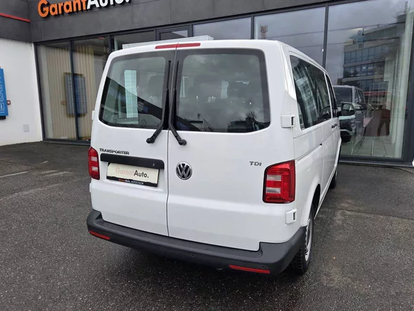 Volkswagen Transporter 2.0 TDI 9 míst - foto 3
