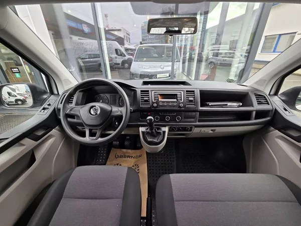 Volkswagen Transporter 2.0 TDI 9 míst - foto 8