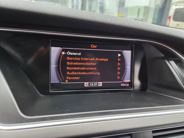 Audi A4 Avant 2.0 TDI DSG - foto 16