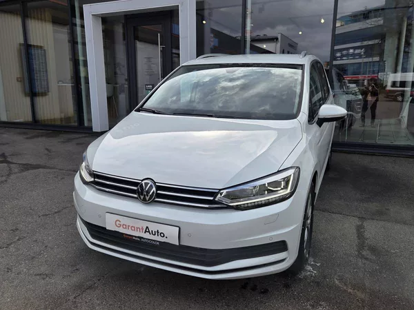 Volkswagen Touran 1.5 TSI DSG 7míst