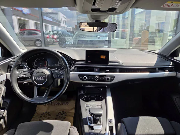 Audi A4 Avant 2.0 TDI DSG - foto 12