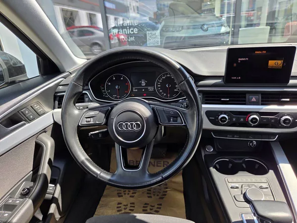 Audi A4 Avant 2.0 TDI DSG - foto 13