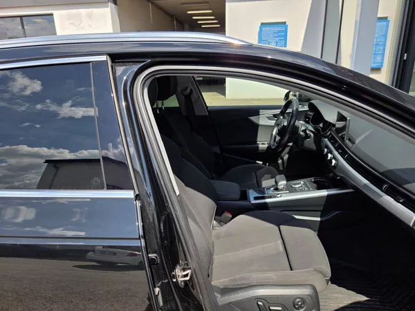 Audi A4 2.0 TDI DSG - foto 34