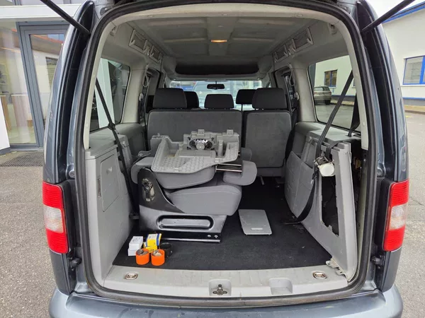 Volkswagen Caddy 1.9 TDI 4x4 - foto 20