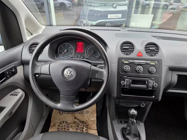 Volkswagen Caddy 1.9 TDI 4x4 - foto 8