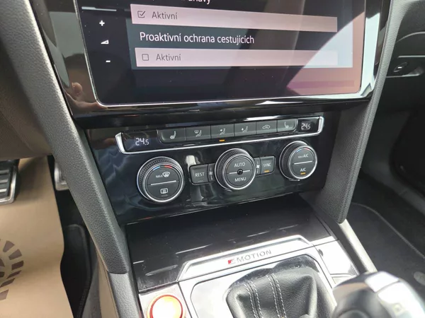 Volkswagen Arteon 2.0 BiTDI DSG 4M 176kW R-Line - foto 37