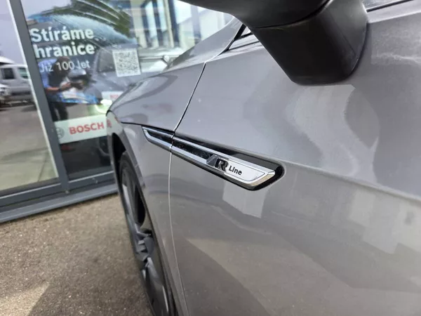 Volkswagen Arteon 2.0 BiTDI DSG 4M 176kW R-Line - foto 9