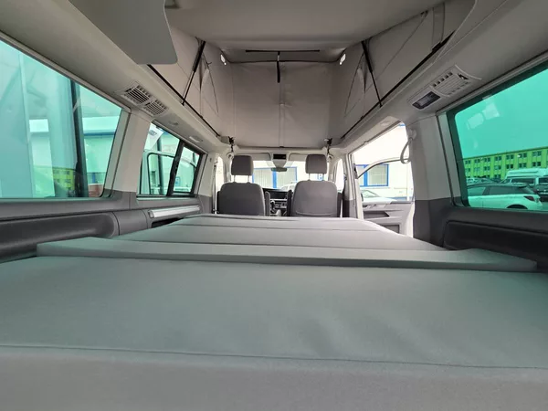 Volkswagen California 2.0 TDI DSG 4M Beach 7míst - foto 26