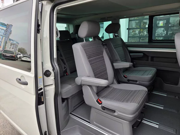 Volkswagen California 2.0 TDI DSG 4M Beach 7míst - foto 5