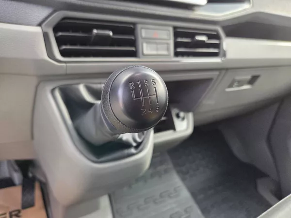 Volkswagen Crafter 35 L4 2.0 TDi 130 kW valník 7m - foto 20