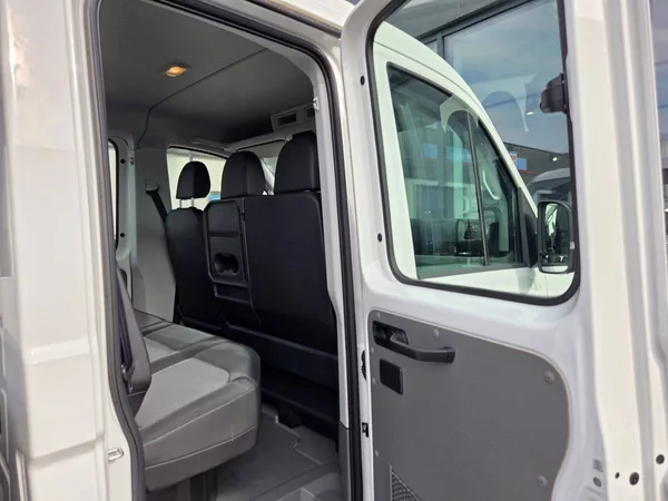 Volkswagen Crafter 35 L4 2.0 TDi 130 kW valník 7m - foto 27