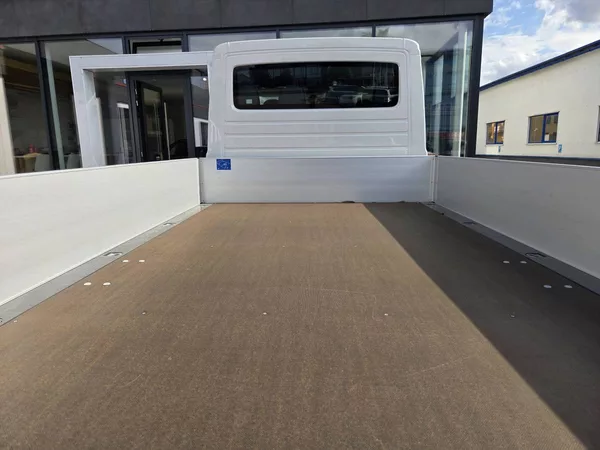 Volkswagen Crafter 35 L4 2.0 TDi 130 kW valník 7m - foto 9