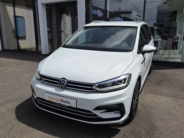 Volkswagen Touran 1.5 TSI R-Line 7 míst