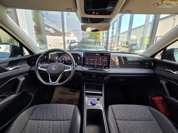 Volkswagen Tiguan 1.5 eTSI DSG 110kW - foto 12