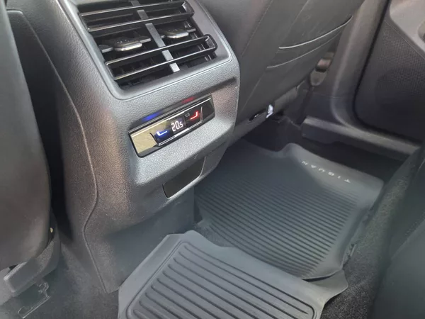 Volkswagen Tiguan 1.5 eTSI DSG 110kW - foto 31