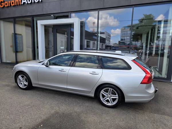 Volvo V90 D4 2.0 140kW - foto 2