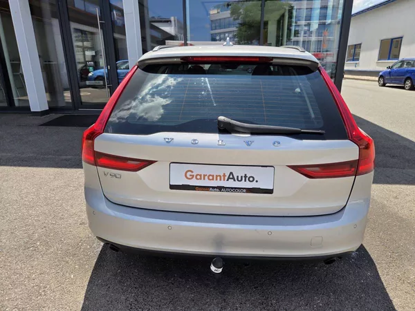 Volvo V90 D4 2.0 140kW - foto 3