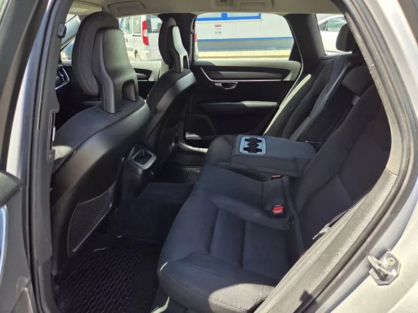 Volvo V90 D4 2.0 140kW - foto 34