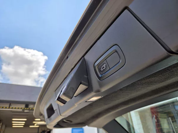 Volvo V90 D4 2.0 140kW - foto 36