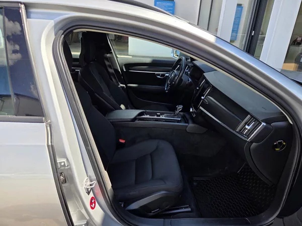 Volvo V90 D4 2.0 140kW - foto 41