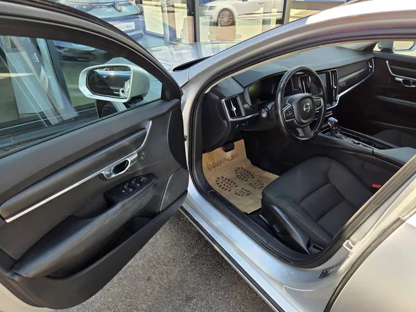 Volvo V90 D4 2.0 140kW - foto 9