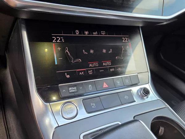 Audi A6 3.0 TDI DSG Quattro - foto 25