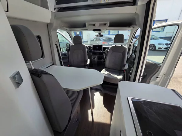 Volkswagen Grand California 2.0 TDI DSG - foto 34