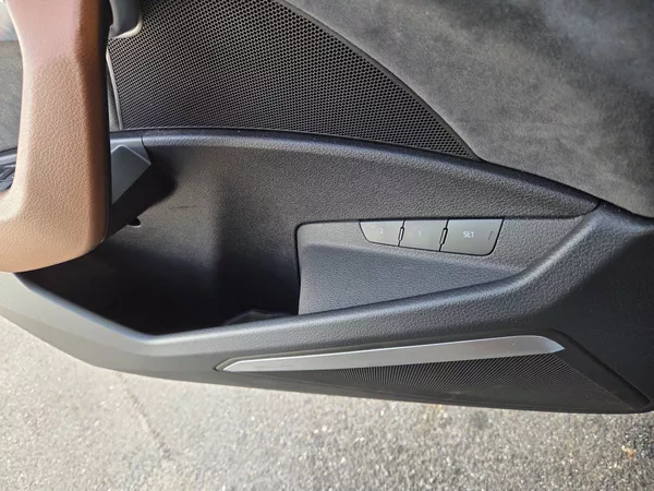Audi e-tron Quattro 300kW Advanced - foto 14