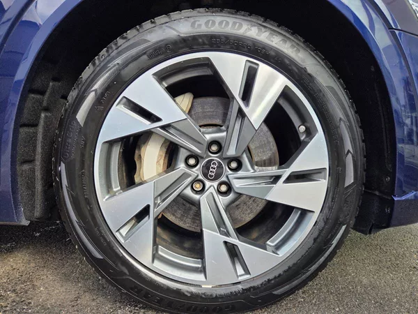 Audi e-tron Quattro 300kW Advanced - foto 46
