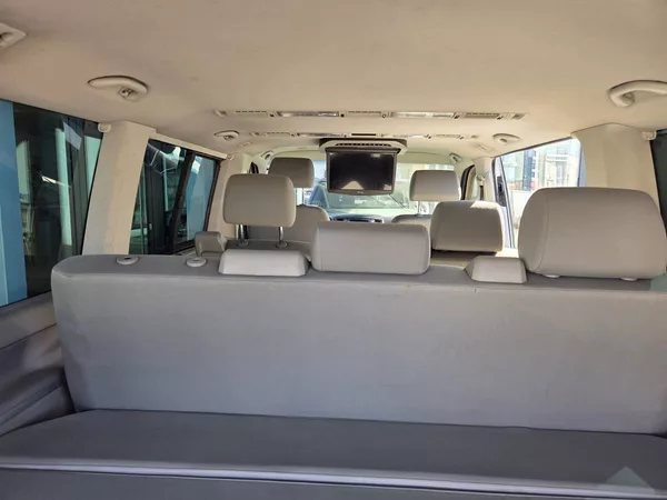 Volkswagen Multivan 2.0 TDI DSG 132kW - foto 22