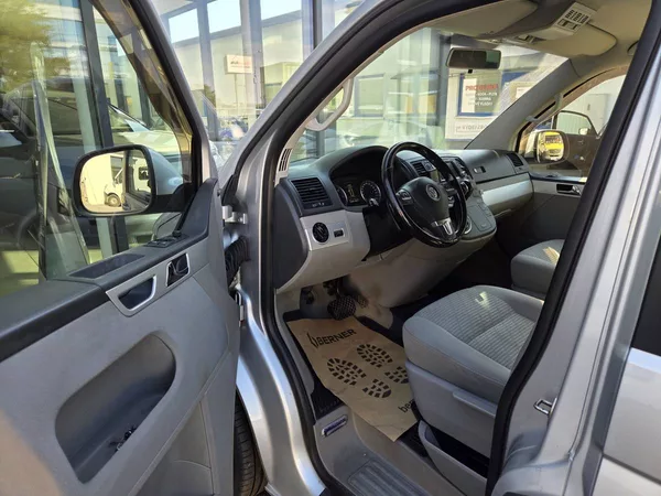 Volkswagen Multivan 2.0 TDI DSG 132kW - foto 6