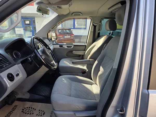 Volkswagen Multivan 2.0 TDI DSG 132kW - foto 7