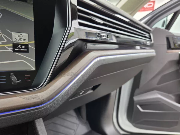 Volkswagen Touareg 3.0 TDI 210kW Noční vidění - foto 17