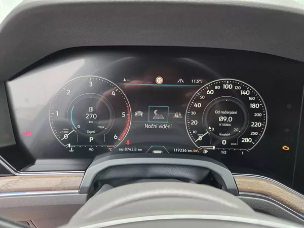 Volkswagen Touareg 3.0 TDI 210kW Noční vidění - foto 19