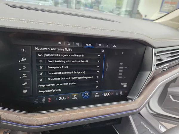 Volkswagen Touareg 3.0 TDI 210kW Noční vidění - foto 21
