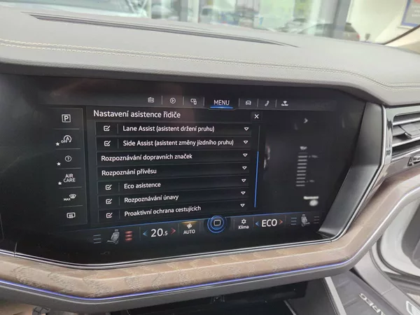 Volkswagen Touareg 3.0 TDI 210kW Noční vidění - foto 22