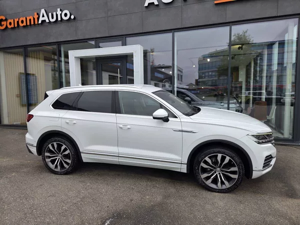 Volkswagen Touareg 3.0 TDI 210kW Noční vidění - foto 4