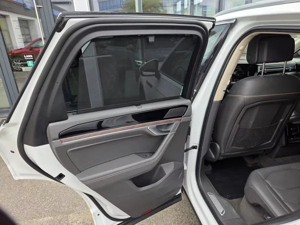 Volkswagen Touareg 3.0 TDI 210kW Noční vidění - foto 41