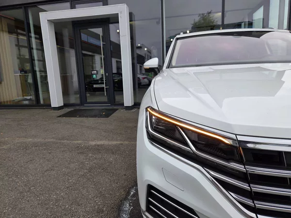 Volkswagen Touareg 3.0 TDI 210kW Noční vidění - foto 6