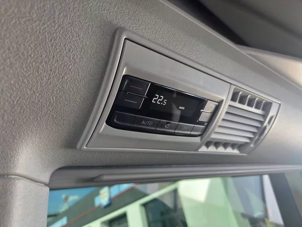 Volkswagen California Beach 2.0 TDI 4M 7m - foto 80