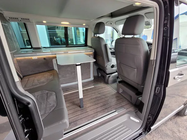 Volkswagen California 2.0 TDI DSG 4M Ocea - foto 16