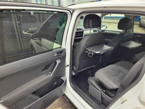 Volkswagen Touran 2.0 TDI R-line 7míst - foto 33