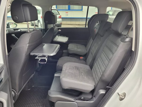 Volkswagen Touran 2.0 TDI R-line 7míst - foto 34