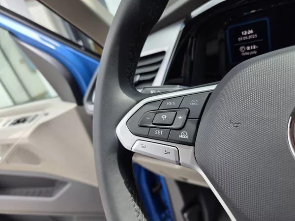 Volkswagen Multivan Long Bulli 2.0 TDI DSG - foto 11