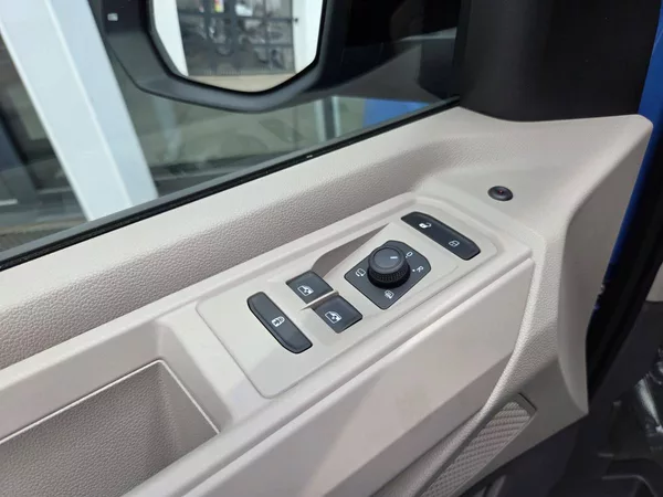 Volkswagen Multivan Long Bulli 2.0 TDI DSG - foto 5