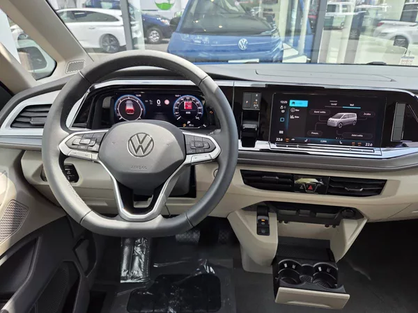 Volkswagen Multivan Long Bulli 2.0 TDI DSG - foto 8