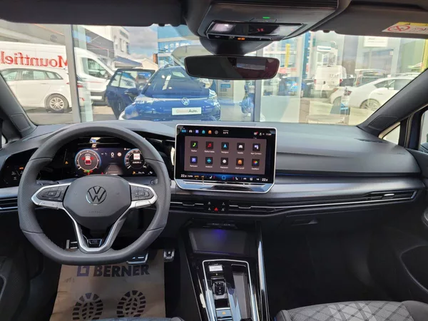 Volkswagen Golf Variant 2.0 TDI DSG R-line - foto 17