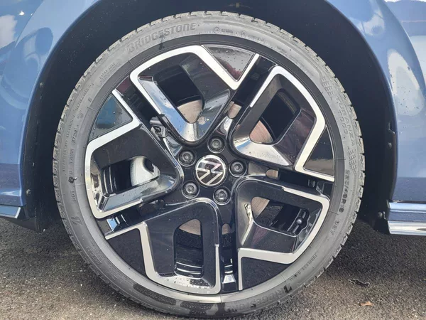 Volkswagen Golf Variant 2.0 TDI DSG R-line - foto 50