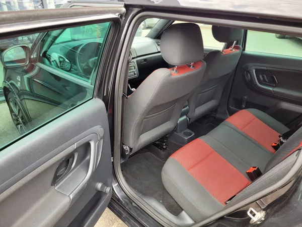 Škoda Fabia 1.2 TSI Monte Carlo - foto 14
