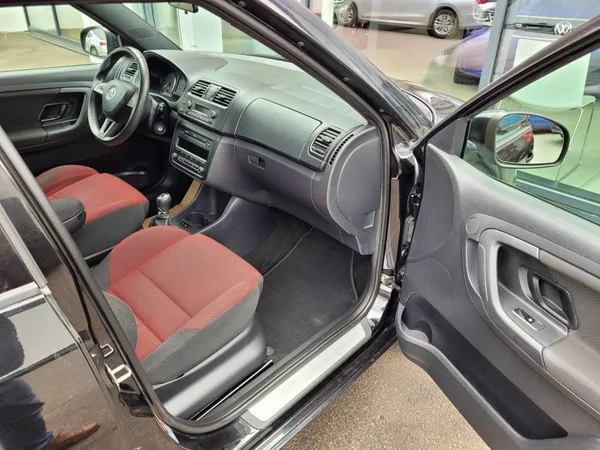 Škoda Fabia 1.2 TSI Monte Carlo - foto 20